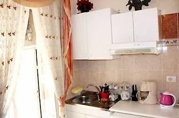 Sergio House Rom