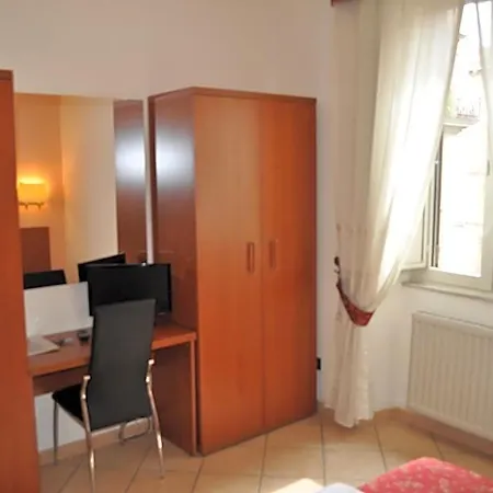Sergio House Rom