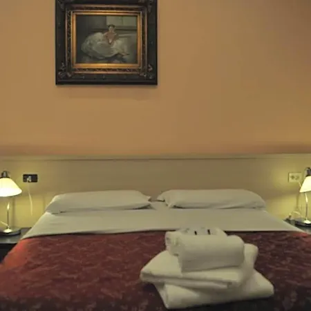 Oda ve Kahvaltı Sergio House 4*