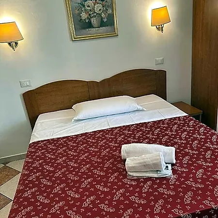 Oda ve Kahvaltı Sergio House