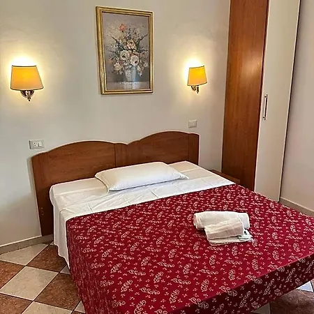 Sergio House 4*