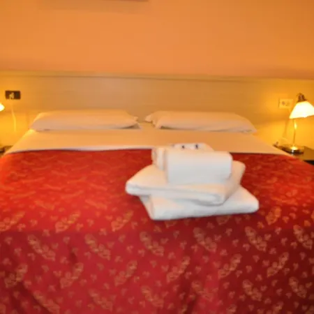 Oda ve Kahvaltı Sergio House Roma