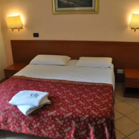 Bed & Breakfast Sergio House 4*